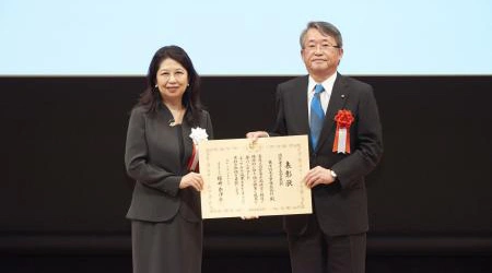 ���܎��ʐ^