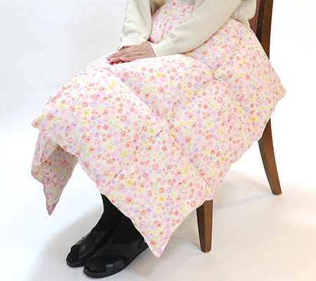 オーダーメイド可能アイテム:羽毛ひざ掛け